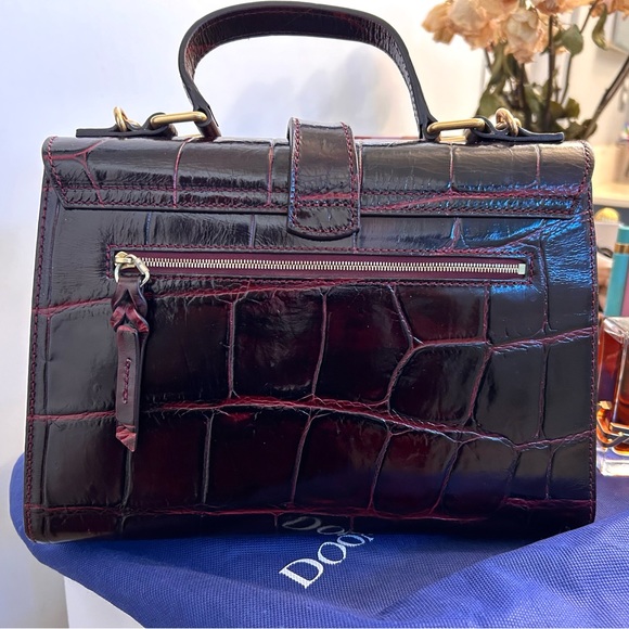 SOLD SOLD ‼️‼️‼️‼️Dooney and Bourke 28 cm purse with print - Picture 3 of 11